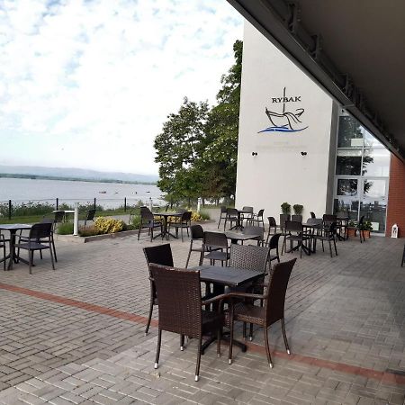 Osrodek Wypoczynkowy Rybak Hotel Ниса Екстериор снимка