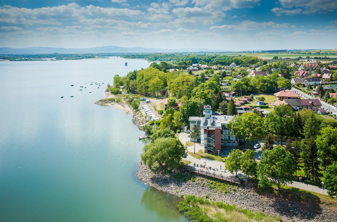 Osrodek Wypoczynkowy Rybak Hotel Ниса Екстериор снимка