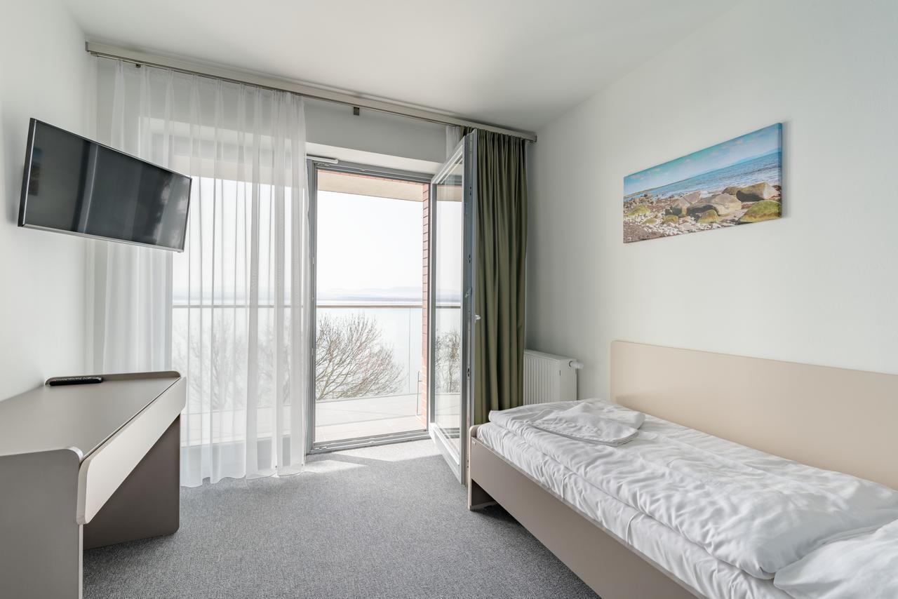 Osrodek Wypoczynkowy Rybak Hotel Ниса Екстериор снимка